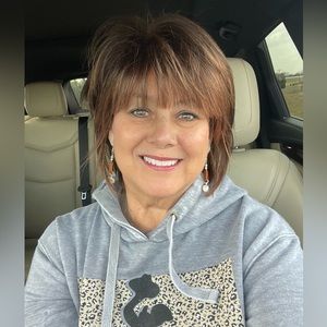 Meet your Posher, Lisa